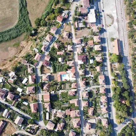 Boris House 5 Bed & Private Pool Вилла Strumyani