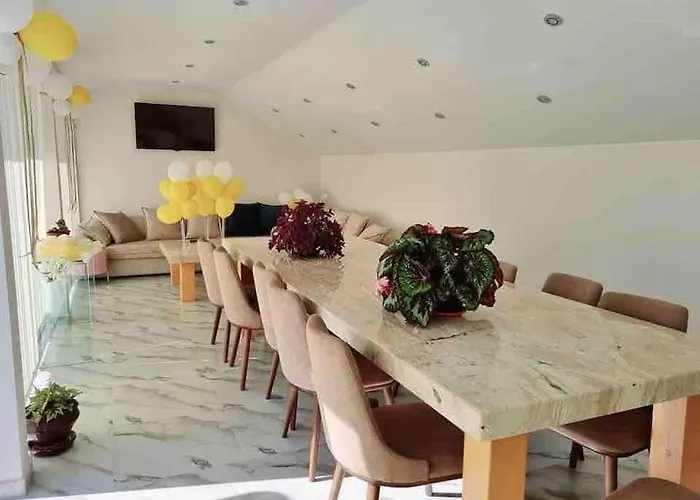 Boris House 5 Bed & Private Pool