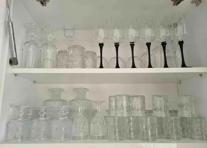 Boris House 5 Bed & Private Pool Strumyani